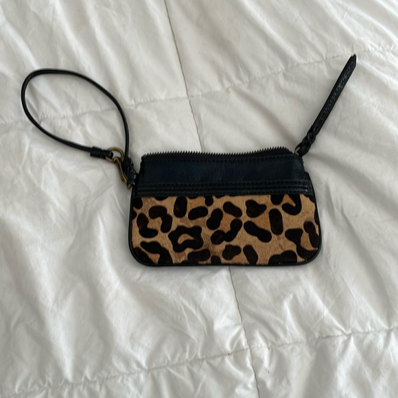 The sak leopard print and black purse/wristlet - Picture 1 of 6